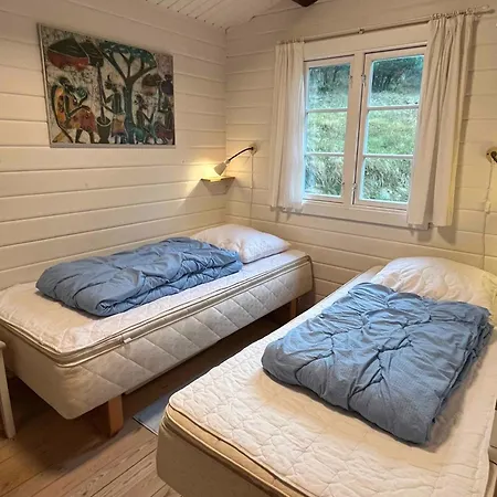 Log On Near And Nature * Fanø